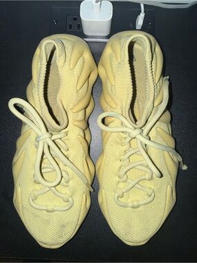 Yeezy 450 sulfur